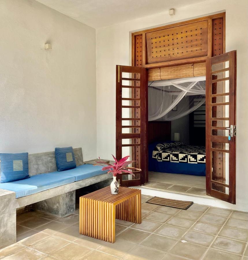 Isana Beach House Tangalle Exteriör bild