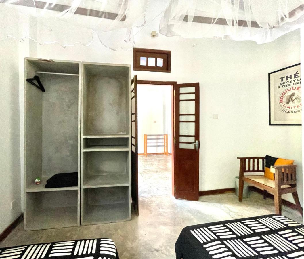 Isana Beach House Tangalle Exteriör bild