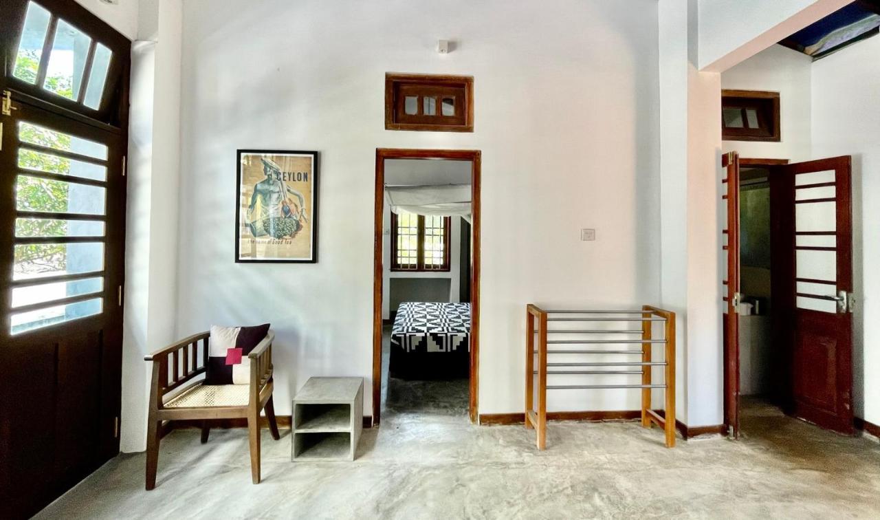 Isana Beach House Tangalle Exteriör bild